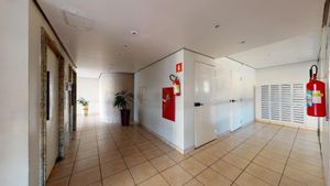 Image 31 - 925164